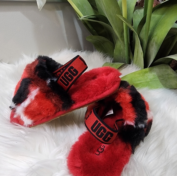 Ugg Fluff Yeah Toddler slippers New - Picture 6 of 7
